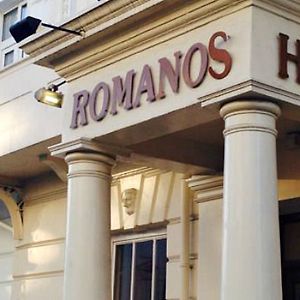 Romanos Hotel